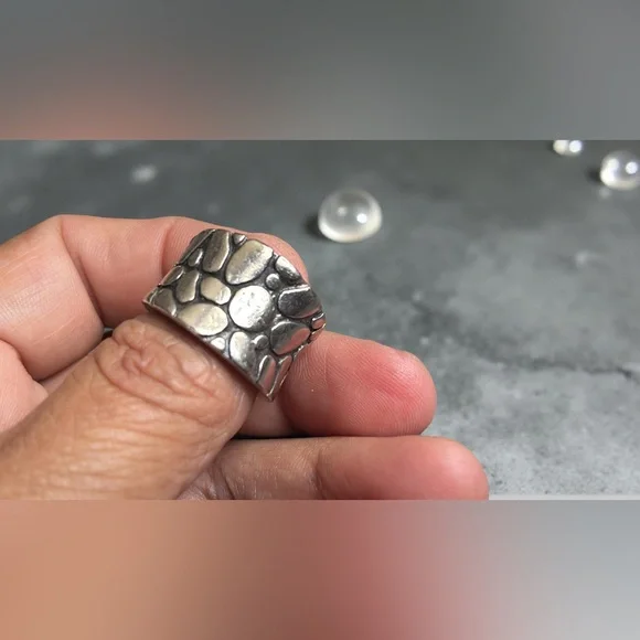 John Hardy Sterling Silver Pebble Design Ring